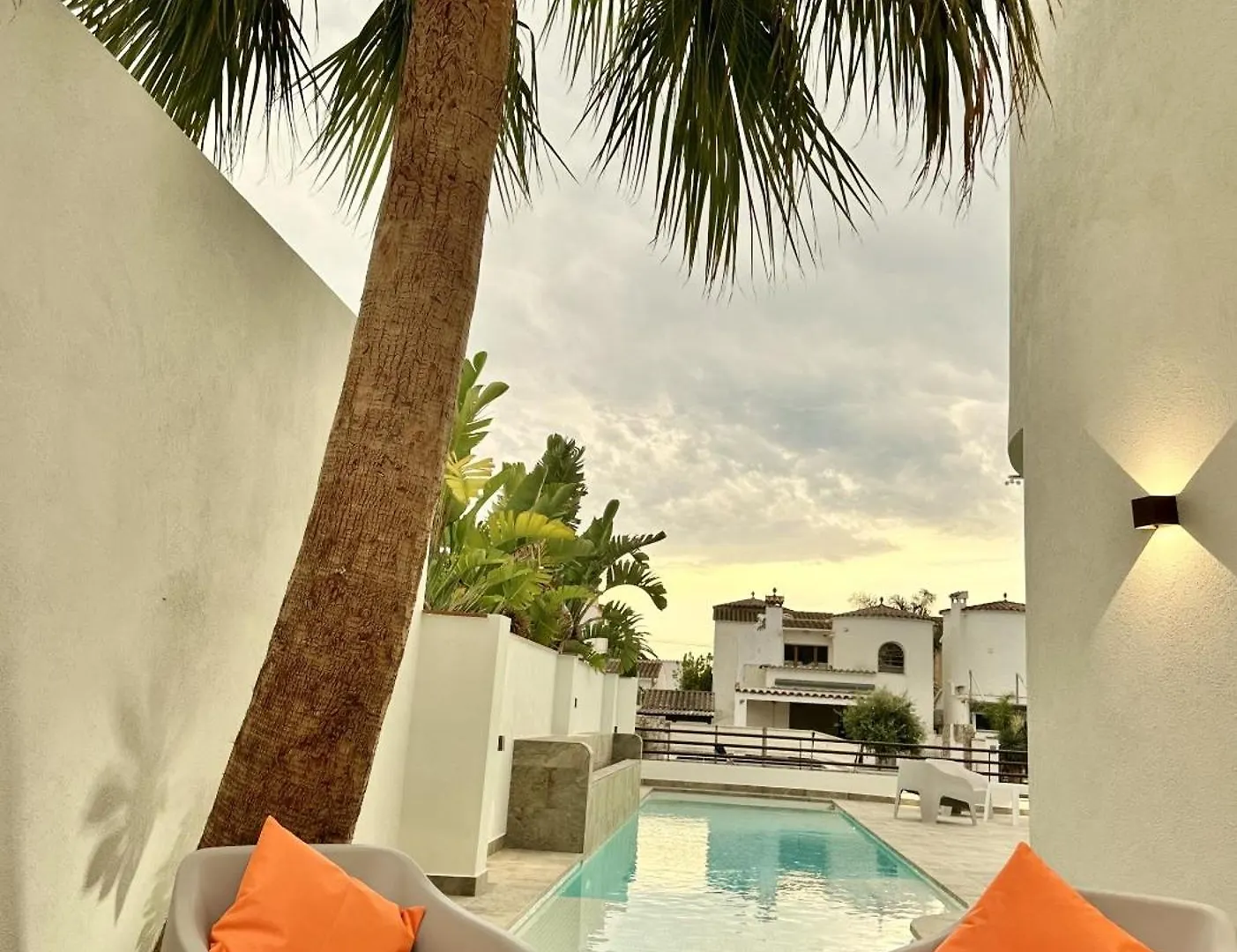 Villa Numero 16 إمبوريابرافا