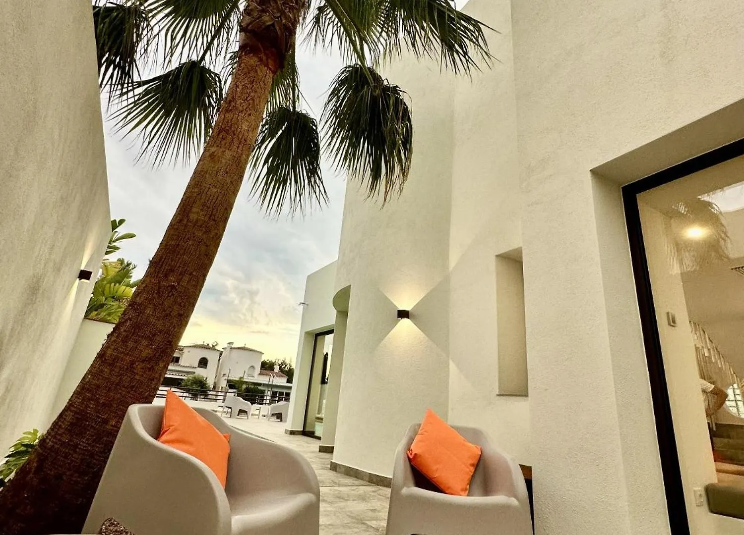 Villa Numero 16 إمبوريابرافا 0*,  إسبانيا