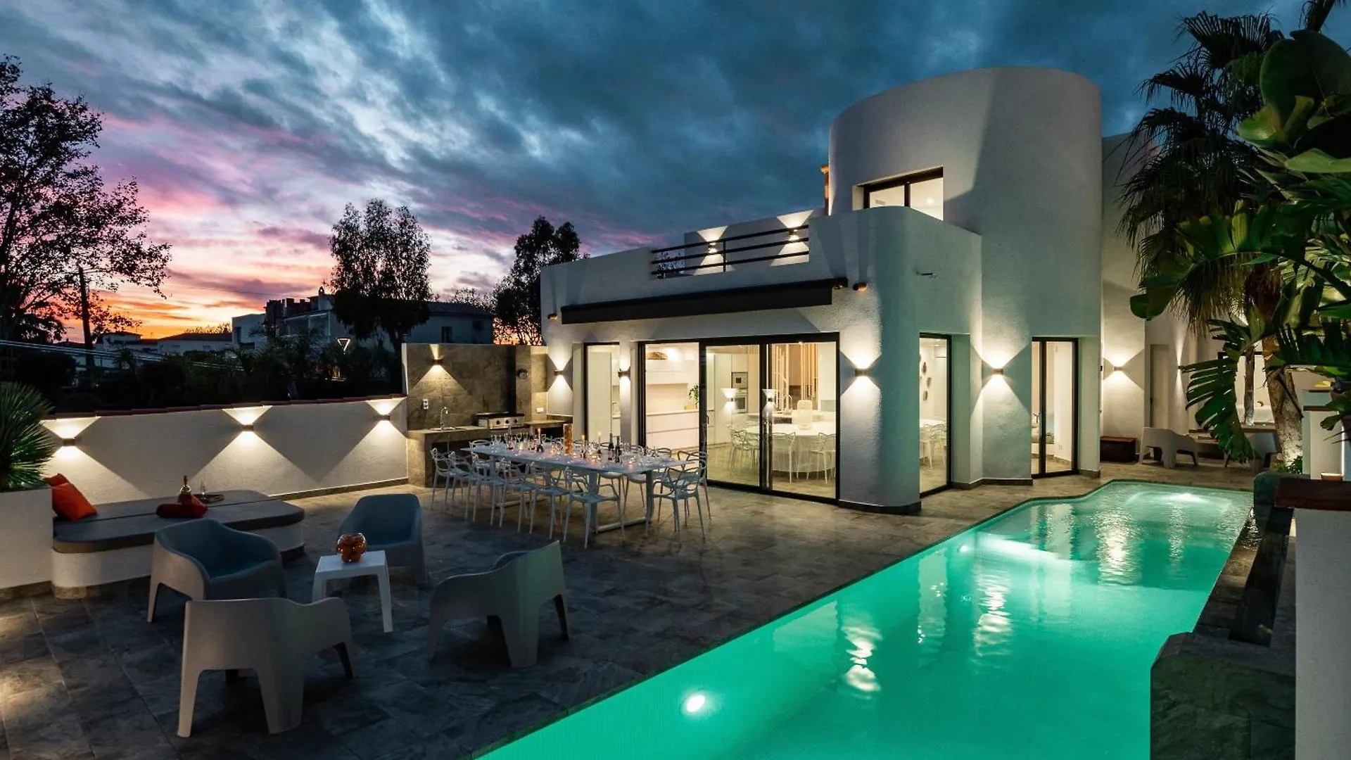 Villa Numero 16 إمبوريابرافا